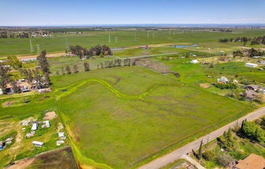 Artesia Rd, Elverta, CA à vendre - Photo du bâtiment - Image 1 de 1