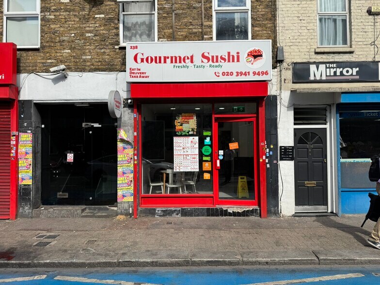 238 York Rd, Londres à louer - Photo du bâtiment - Image 1 de 9