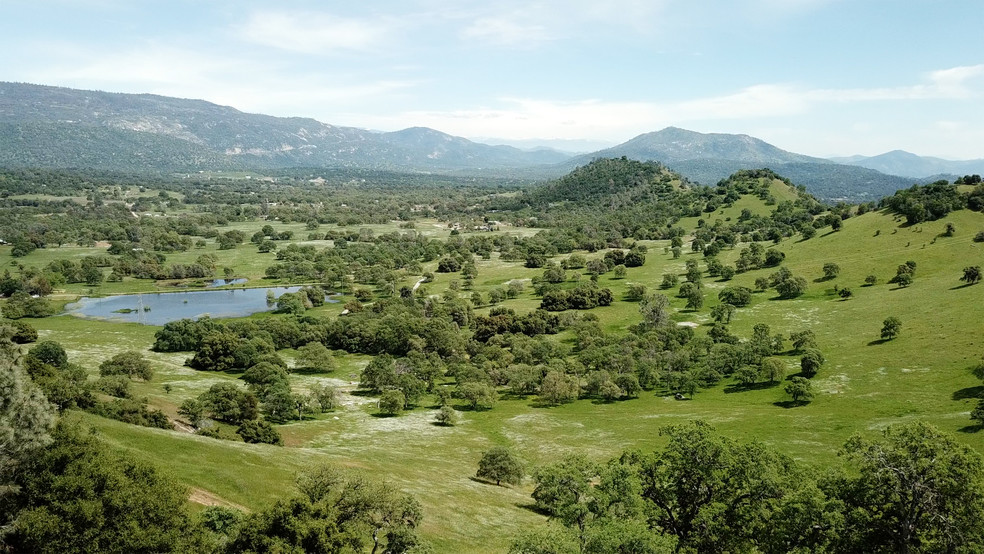 Squaw Leap Ln, Auberry, CA for sale - Primary Photo - Image 1 of 1