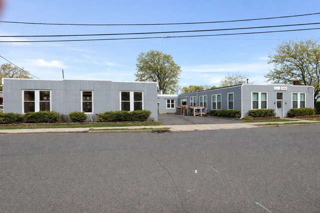 920 Savitt Pl, Union Township, NJ for sale Primary Photo- Image 1 of 10
