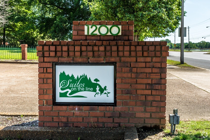 1200 Sycamore View Rd, Memphis, TN for lease - Other - Image 3 of 13