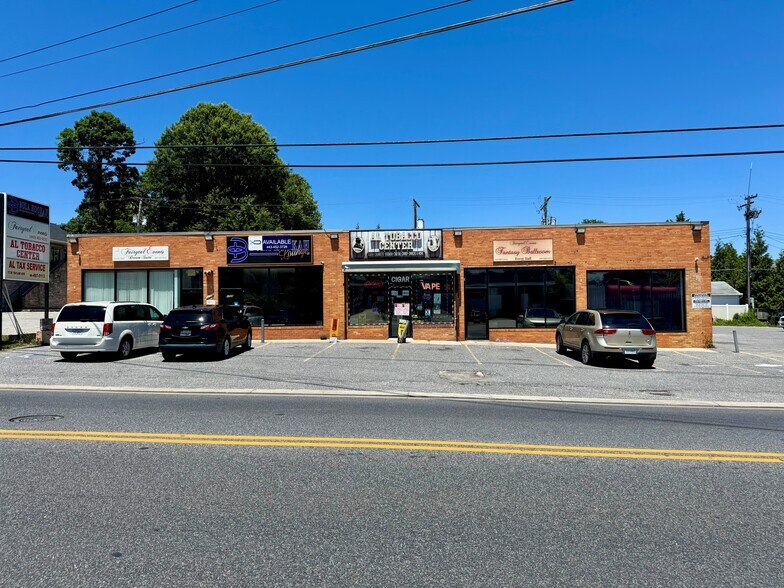 1726-1730 Taylor Ave, Baltimore, MD à louer - Photo du bâtiment - Image 1 de 9