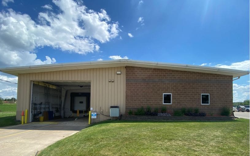 7201 Mount Vernon Rd SE, Cedar Rapids, IA for lease Building Photo- Image 1 of 19