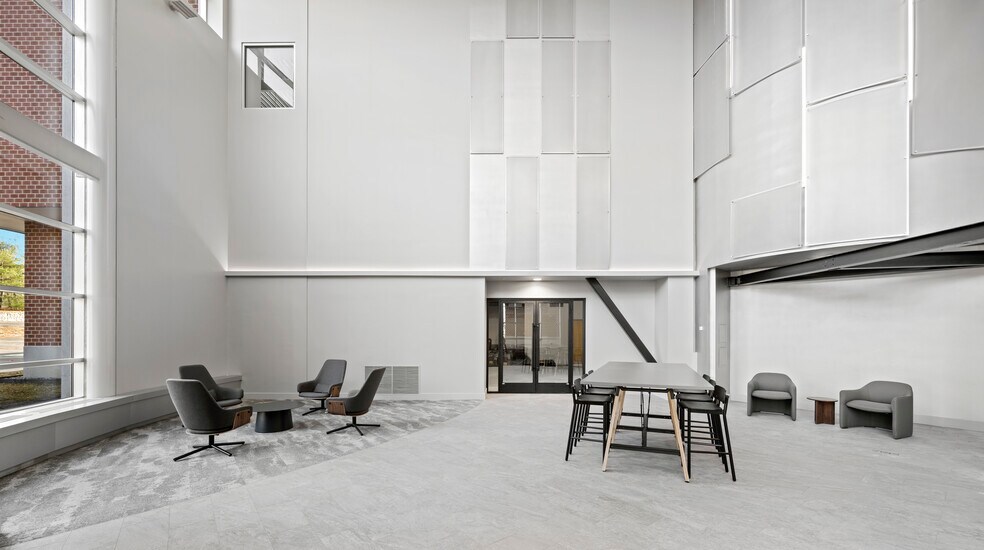 52 South St, Hopkinton, MA à vendre - Photo intérieure - Image 2 de 11