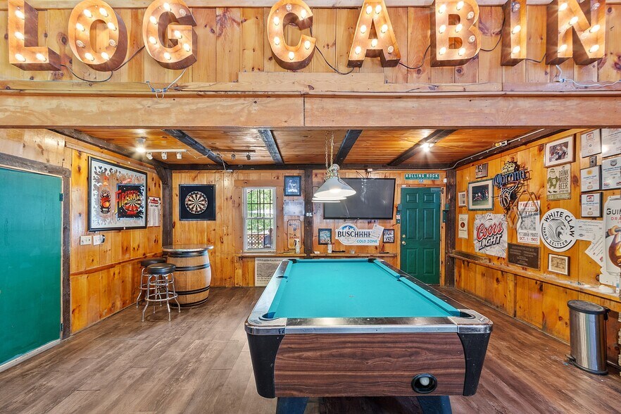 135 Westminster St, Fitchburg, MA à vendre - Photo du bâtiment - Image 3 de 9