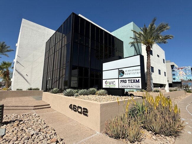 Plus de détails pour 4602 N 16th St, Phoenix, AZ - Bureau, Bureau/Médical à louer