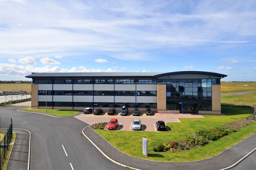Amy Johnson Way, Blackpool à louer - Photo du bâtiment - Image 3 de 18