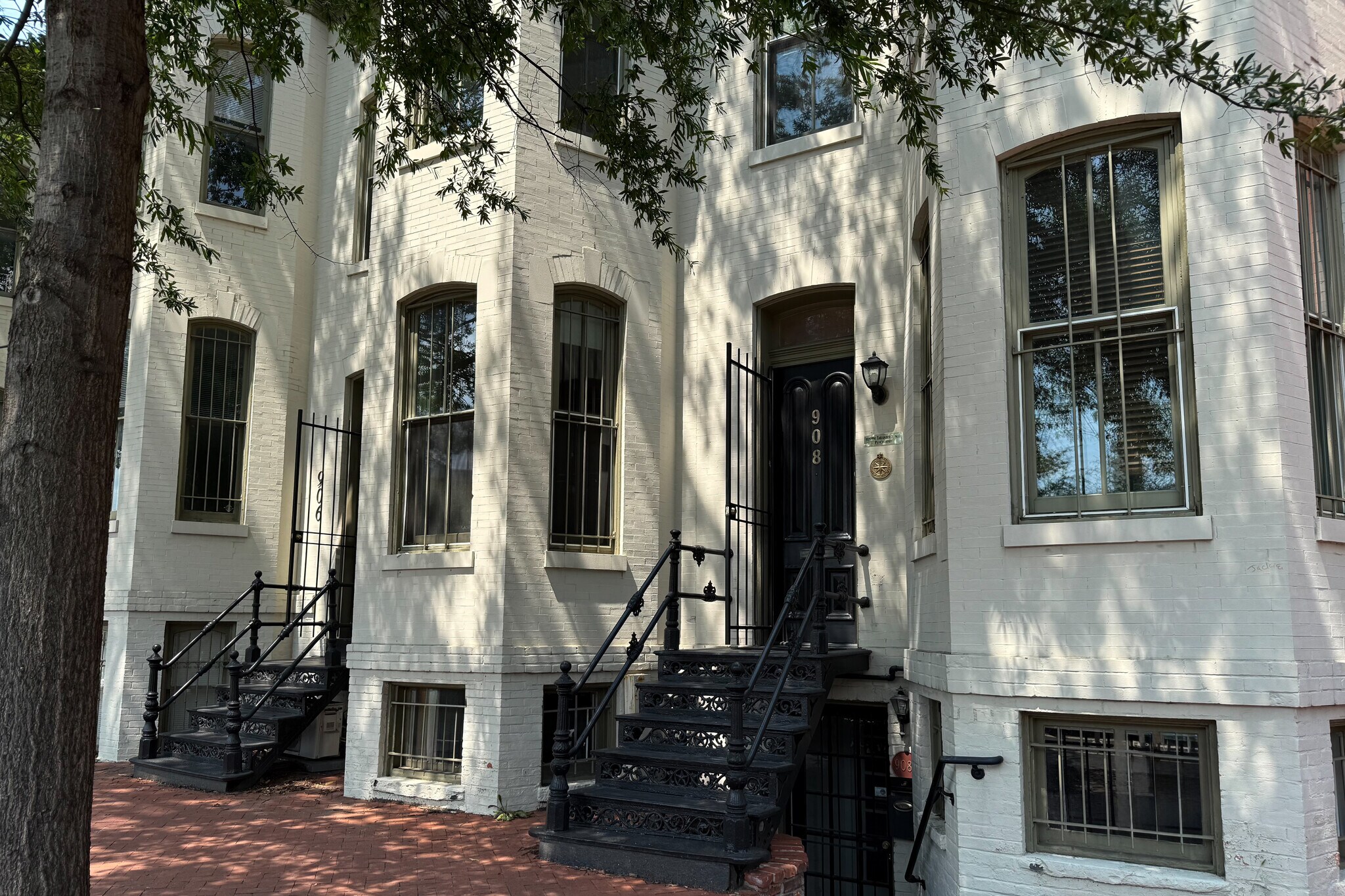 908 Pennsylvania SE, Washington, DC à louer Photo principale- Image 1 de 3