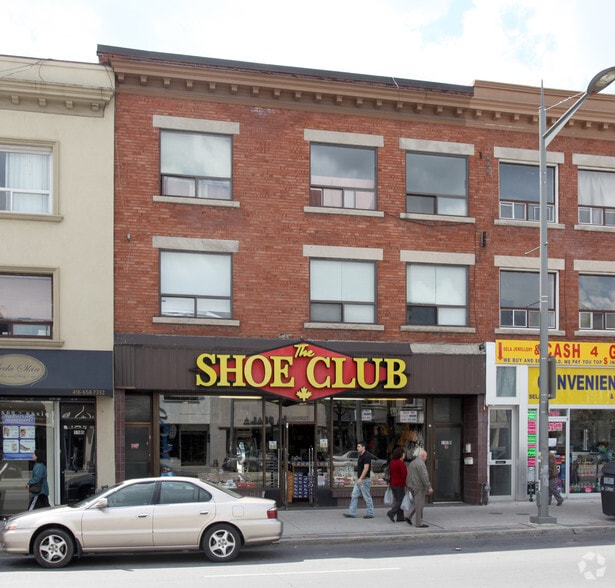 1185-1187 St Clair Ave W, Toronto, ON à louer - Photo du bâtiment - Image 2 de 2