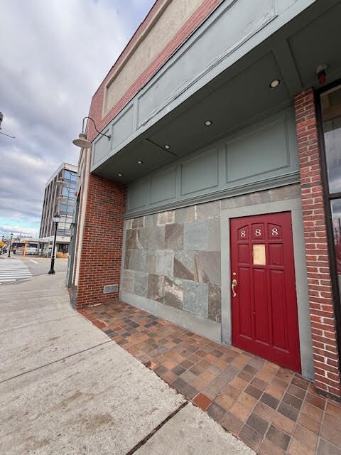 888 Main St, Waltham, MA à louer Photo du bâtiment- Image 1 de 10