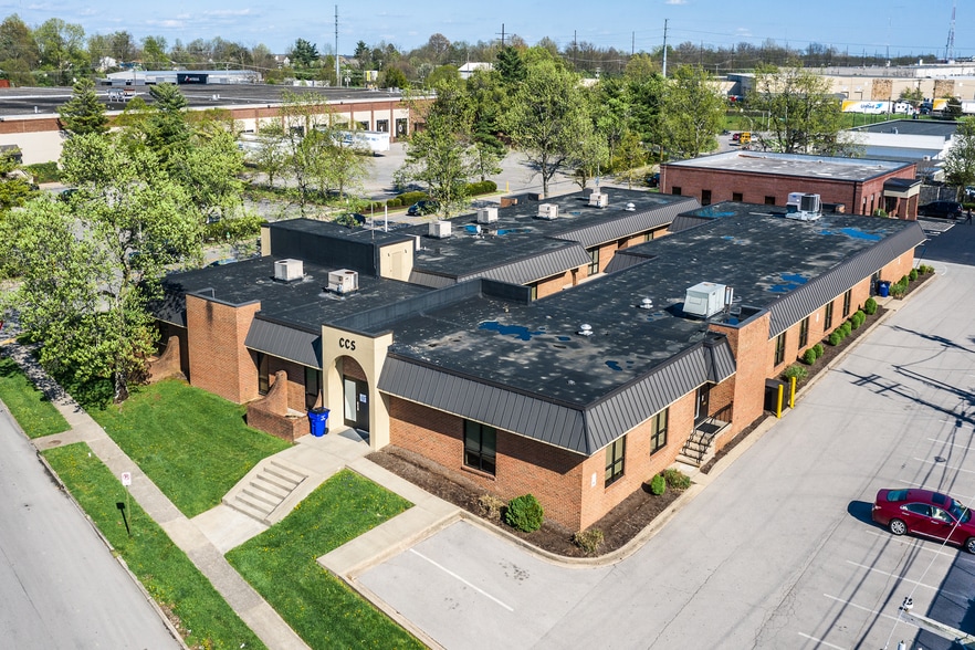 2216 Young Dr, Lexington, KY for lease - Building Photo - Image 2 of 13