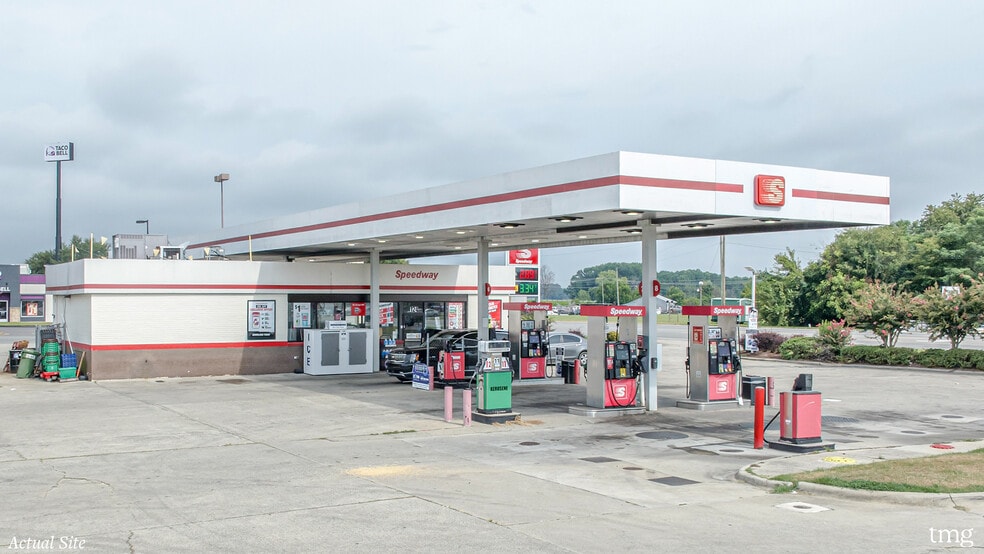 124 Nc-55 Hwy E, Mount Olive, NC for sale - Building Photo - Image 3 of 4