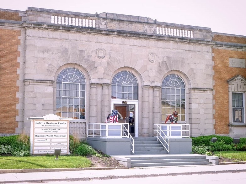 106 W Wilson St, Batavia, IL for lease - Building Photo - Image 3 of 27