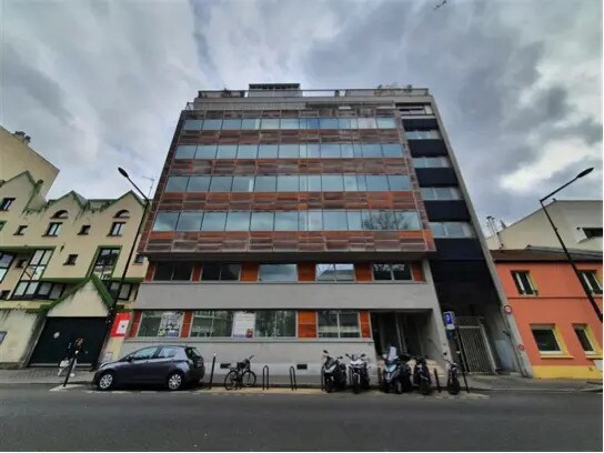 Flex dans Boulogne-Billancourt à louer - Photo du bâtiment - Image 1 de 2