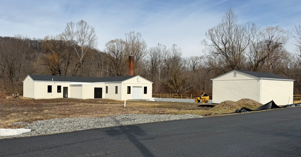 305 W Stiger St, Hackettstown, NJ à vendre - Photo du bâtiment - Image 2 de 12