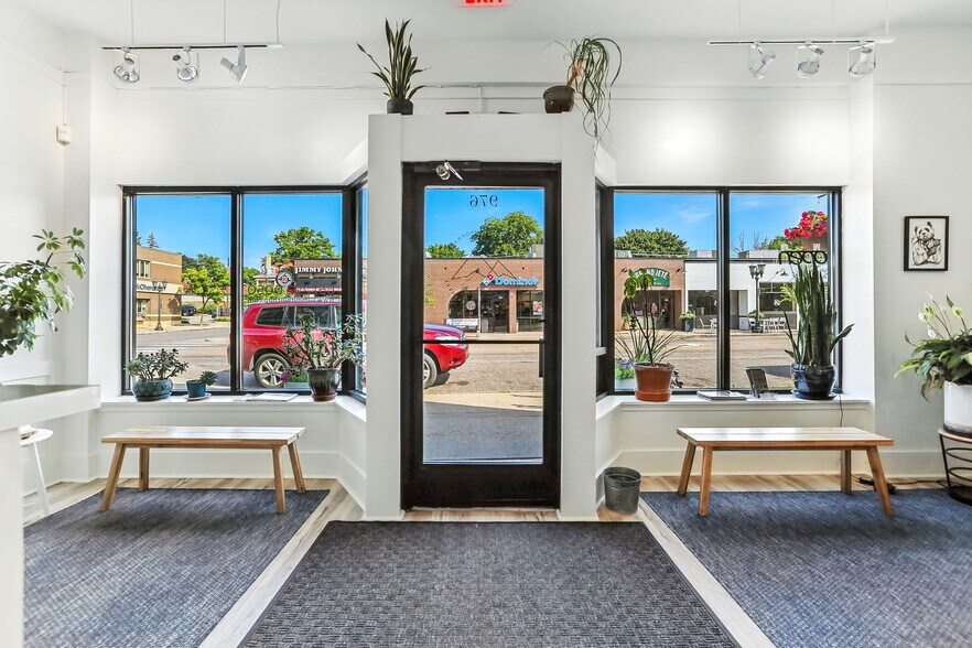 976-978 Grand Ave, Saint Paul, MN à vendre - Photo du bâtiment - Image 2 de 21