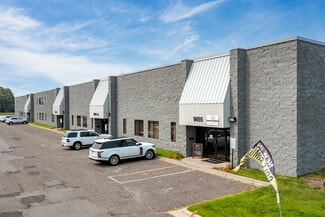 Plus de détails pour 9815-9855 W 74th St, Eden Prairie, MN - Local d'activités à louer