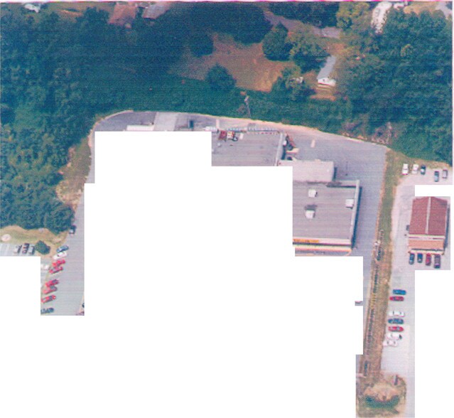 847-891 Wilkesboro Blvd SE, Lenoir, NC à louer - Photo du bâtiment - Image 2 de 4