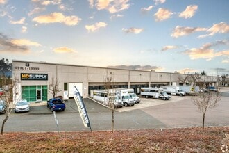 19901-19999 SW 95th Pl, Tualatin, OR for lease Interior Photo- Image 2 of 8