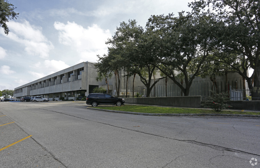 5501-5507 W Spruce St, Tampa, FL for sale - Primary Photo - Image 1 of 1