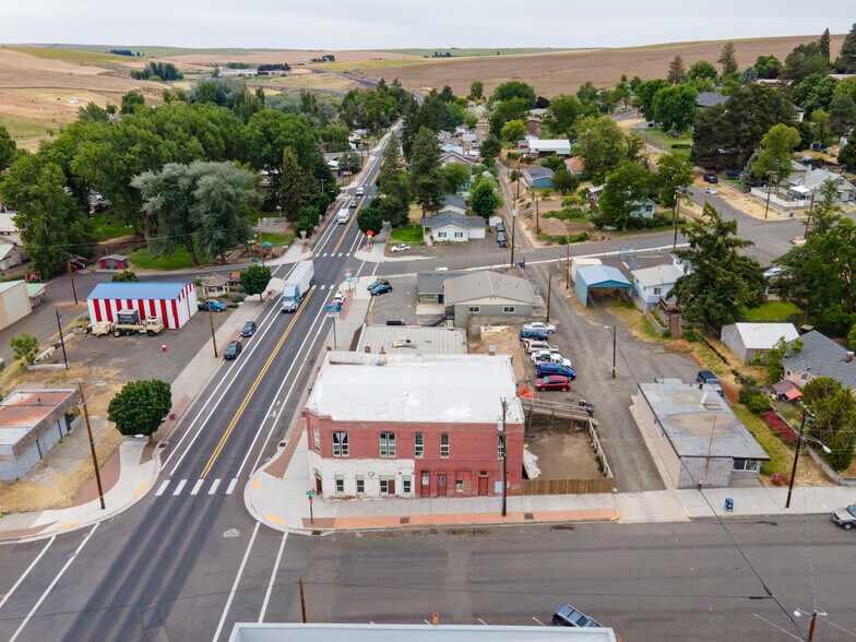 100 Main St, Moro, OR à vendre - Photo du bâtiment - Image 2 de 45