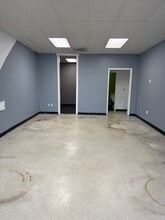 2440-2444 Mayport Rd, Atlantic Beach, FL for lease Building Photo- Image 2 of 3