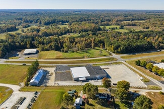 Plus de détails pour 1918 W Virginia Ave, Crewe, VA - Industriel à louer