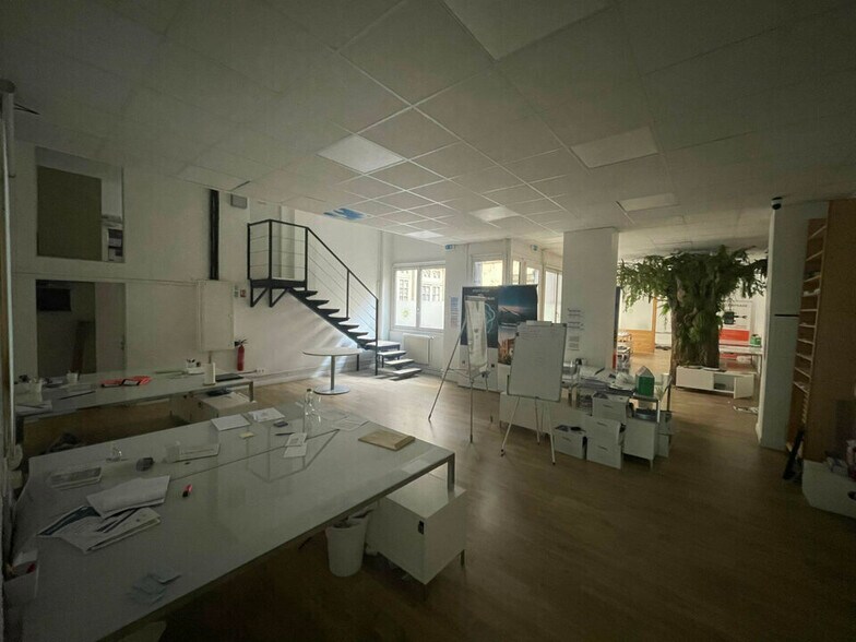 33 Rue Malesherbes, Lyon à vendre - Photo du bâtiment - Image 2 de 8