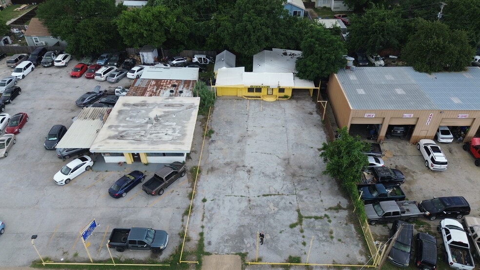 4925 NE 28th St, Haltom City, TX for sale - Building Photo - Image 3 of 4