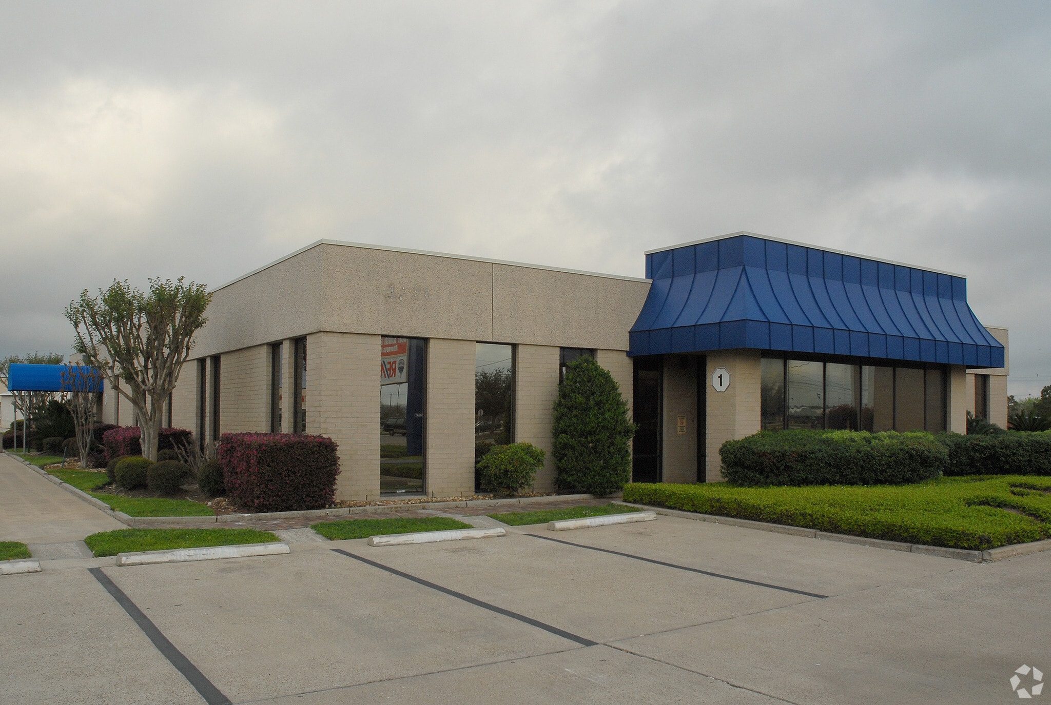 4721 Garth Rd, Baytown, TX for lease Building Photo- Image 1 of 3