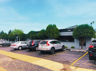 More details for 707-717 N Iowa Ave, Villa Park, IL - Office for Sale