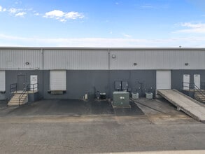 101 Creek Ridge Rd, Greensboro, NC for lease Building Photo- Image 2 of 3