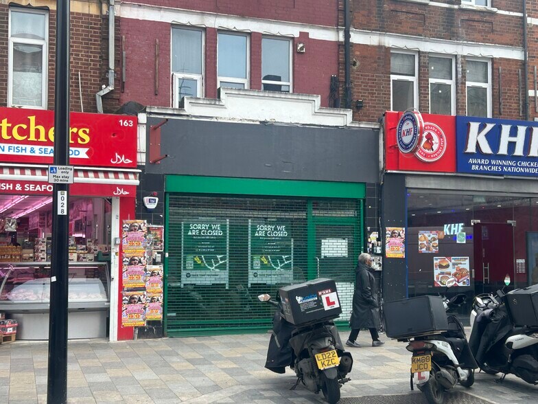 165 Lewisham High St, Londres à louer - Photo du bâtiment - Image 1 de 1