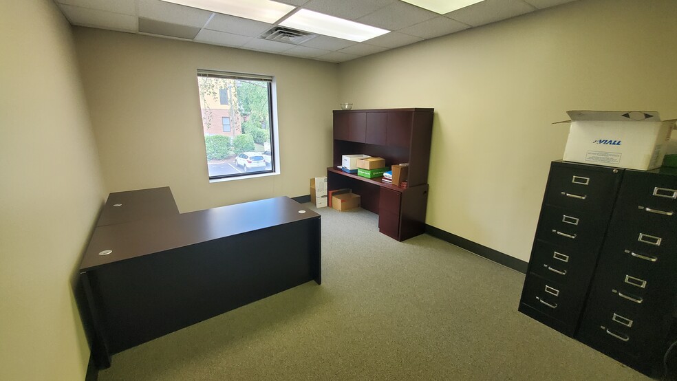 620 N Main St, Greenville, SC for lease - Interior Photo - Image 2 of 16