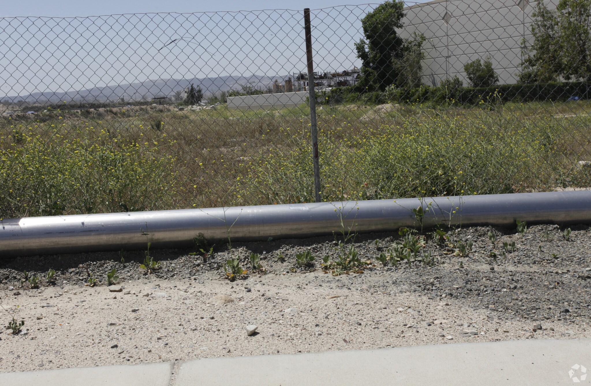 8024 3rd St, Highland, CA à vendre Photo principale- Image 1 de 6