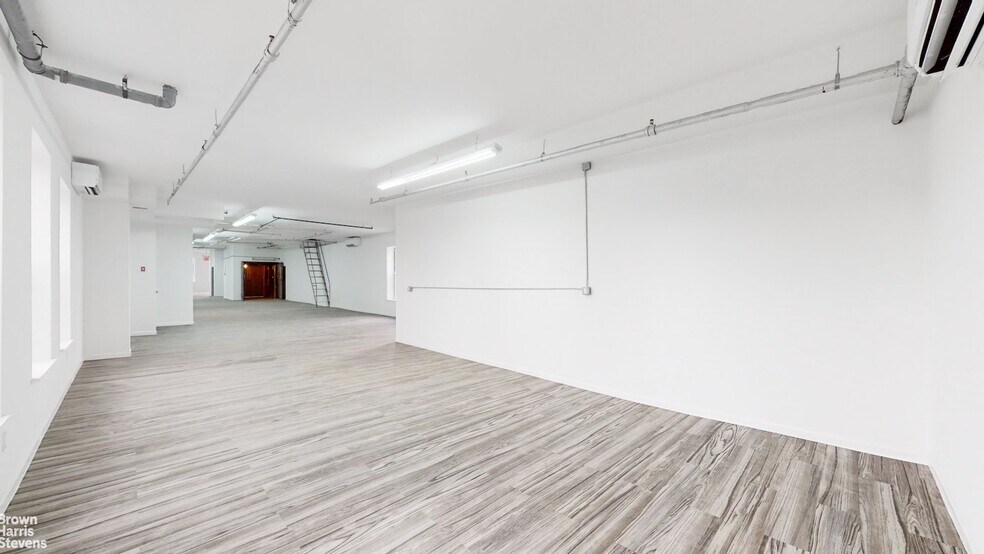 621 Bergen St, Brooklyn, NY à louer - Photo intérieure - Image 3 de 14