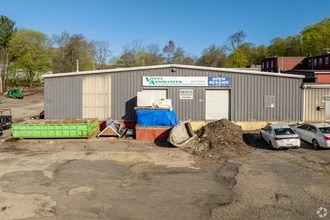 21-69 S Main St, Leicester, MA for lease Interior Photo- Image 2 of 5