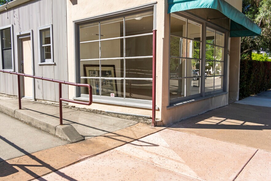 583 Dana St, San Luis Obispo, CA à louer - Photo du bâtiment - Image 3 de 18