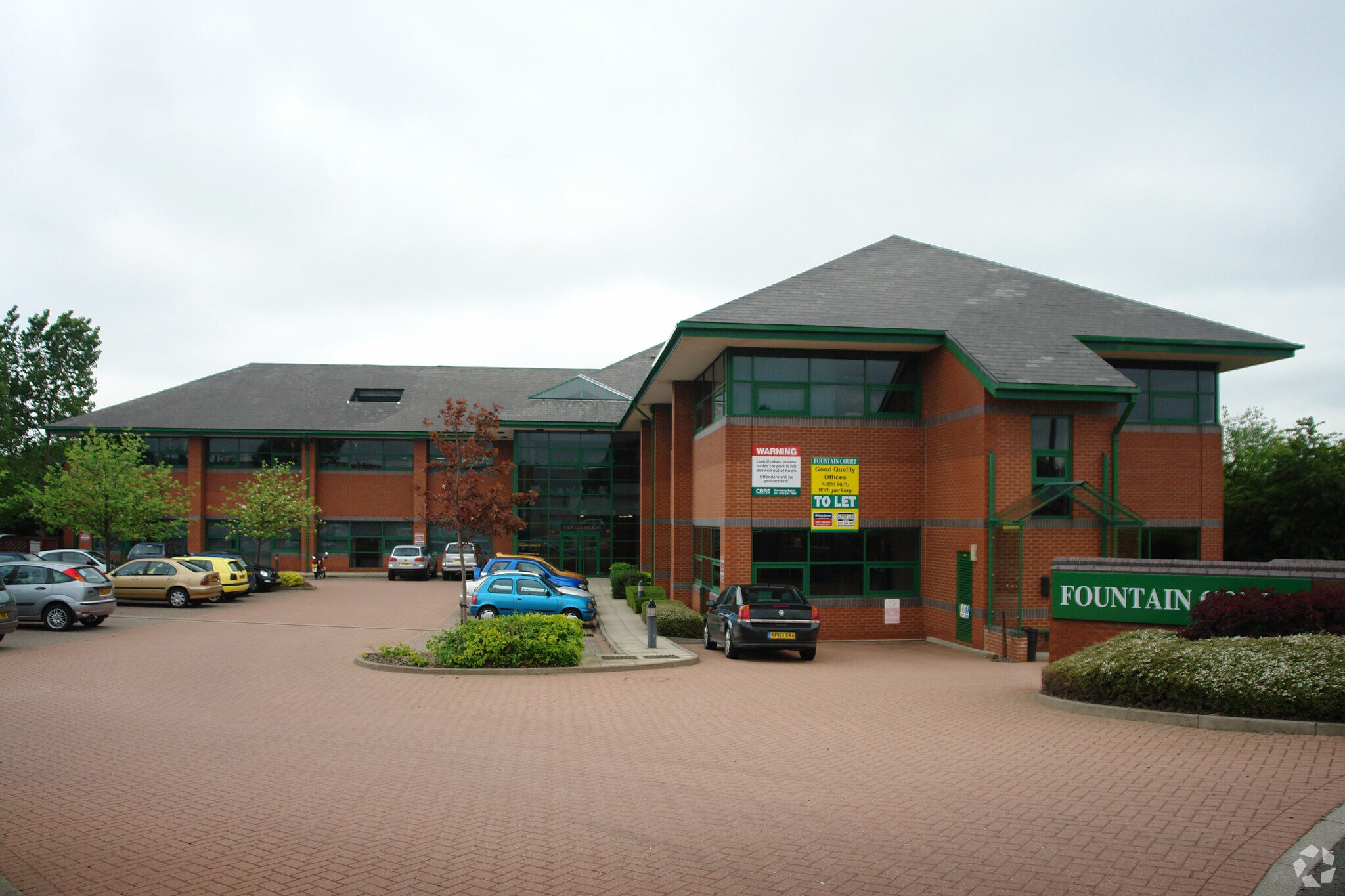 Bruntcliffe Way, Morley à louer Photo principale- Image 1 de 3