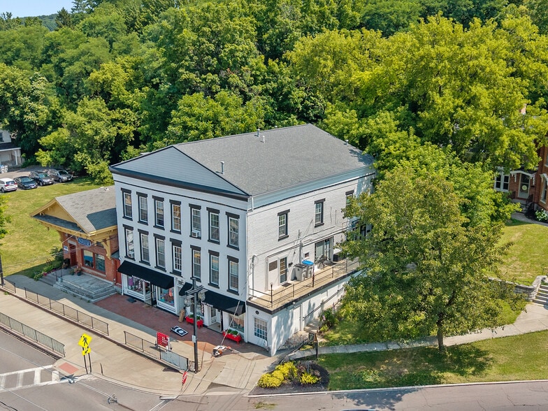 100-104 Brooklea Dr, Fayetteville, NY for sale - Building Photo - Image 2 of 5