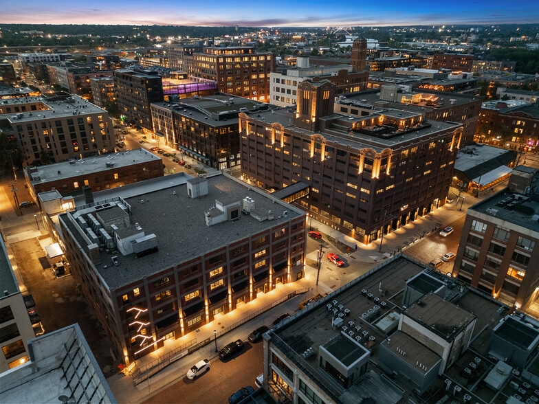 300 N 6th Ave, Minneapolis, MN à louer - Photo du bâtiment - Image 3 de 3