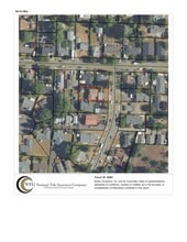 903 W Charles St, Newberg, OR - Aérien Vue de la carte