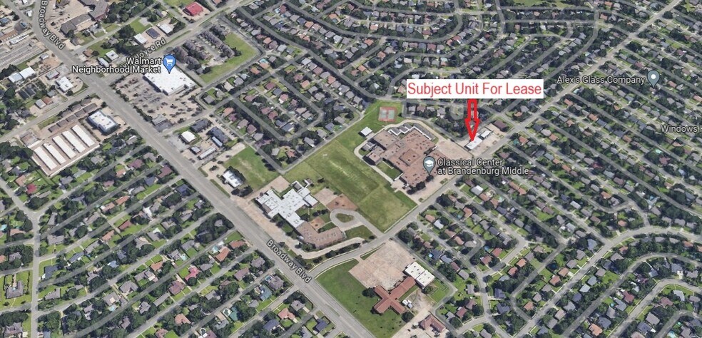 522 Nickens Rd, Garland, TX à louer - Photo du bâtiment - Image 2 de 10