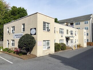Plus de détails pour 206 Brookes Ave, Gaithersburg, MD - Multi-résidentiel à vendre