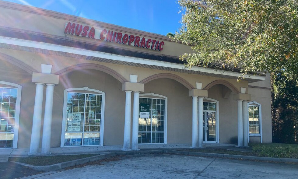 1915 Eastwest Pky, Fleming Island, FL for sale - Building Photo - Image 3 of 12