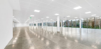 The Heights Heath, Weybridge à louer Photo intérieure- Image 2 de 5