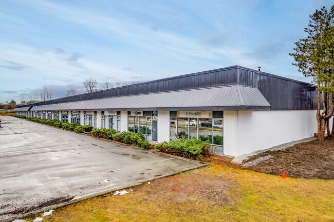 More details for 7802-7884 Express St, Burnaby, BC - Industrial for Lease