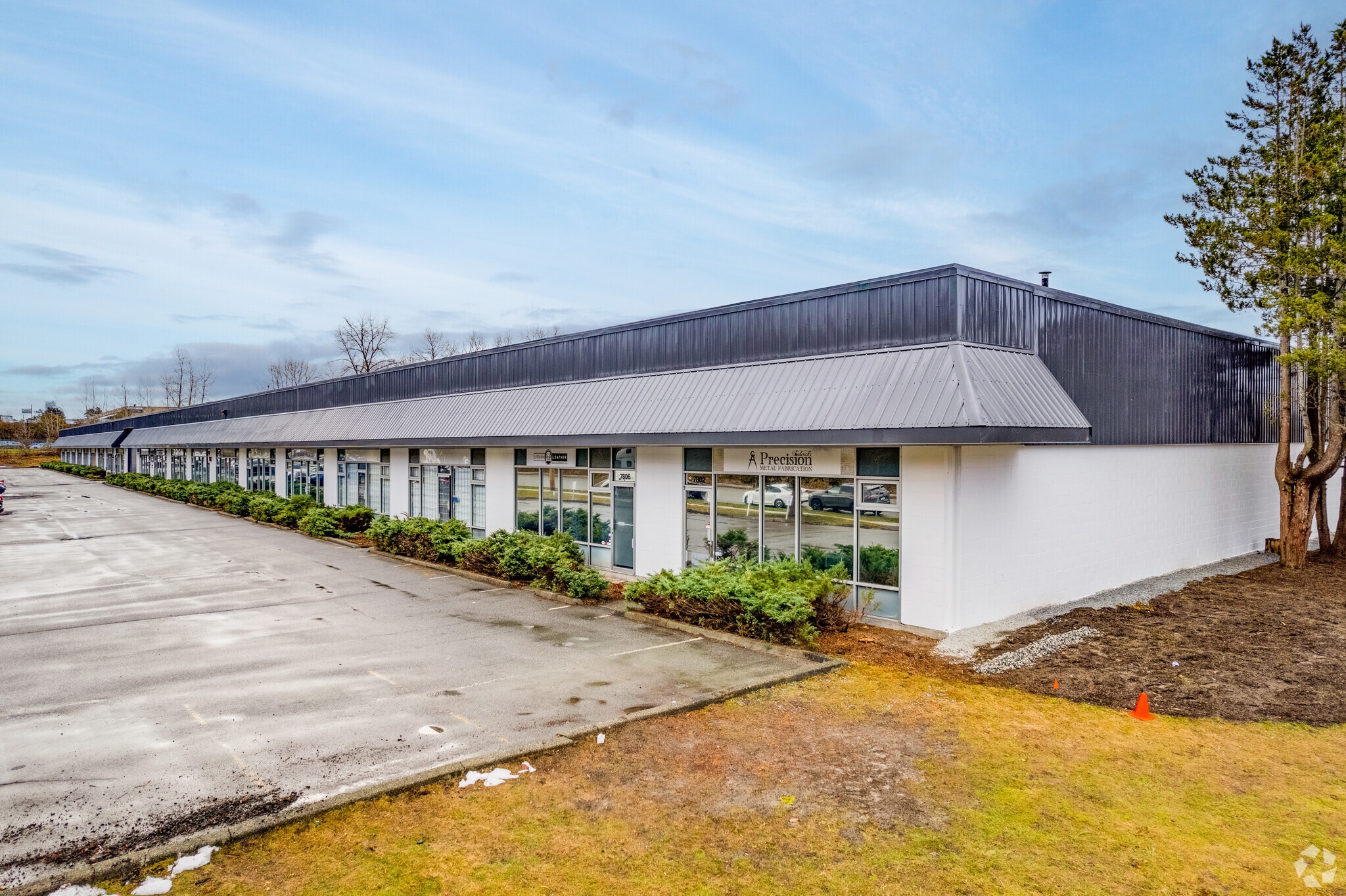 7802-7884 Express St, Burnaby, BC for lease Building Photo- Image 1 of 6