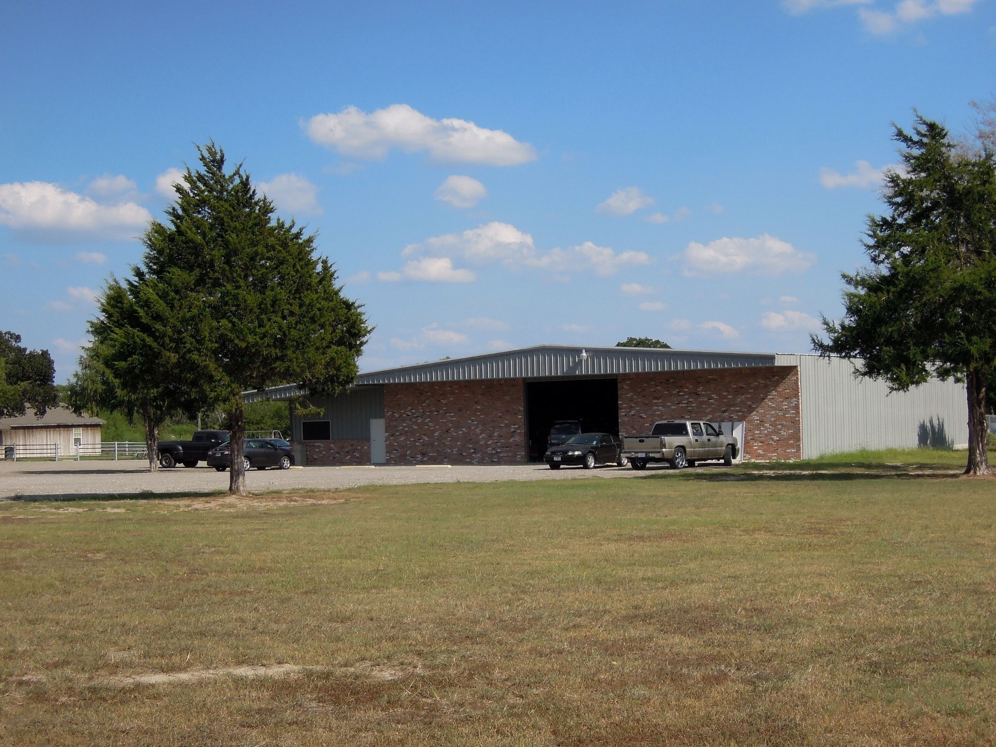 5023 Leonard Rd, Bryan, TX for lease Primary Photo- Image 1 of 2