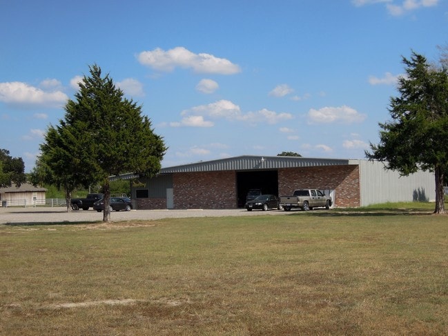 Plus de détails pour 5023 Leonard Rd, Bryan, TX - Industriel à louer